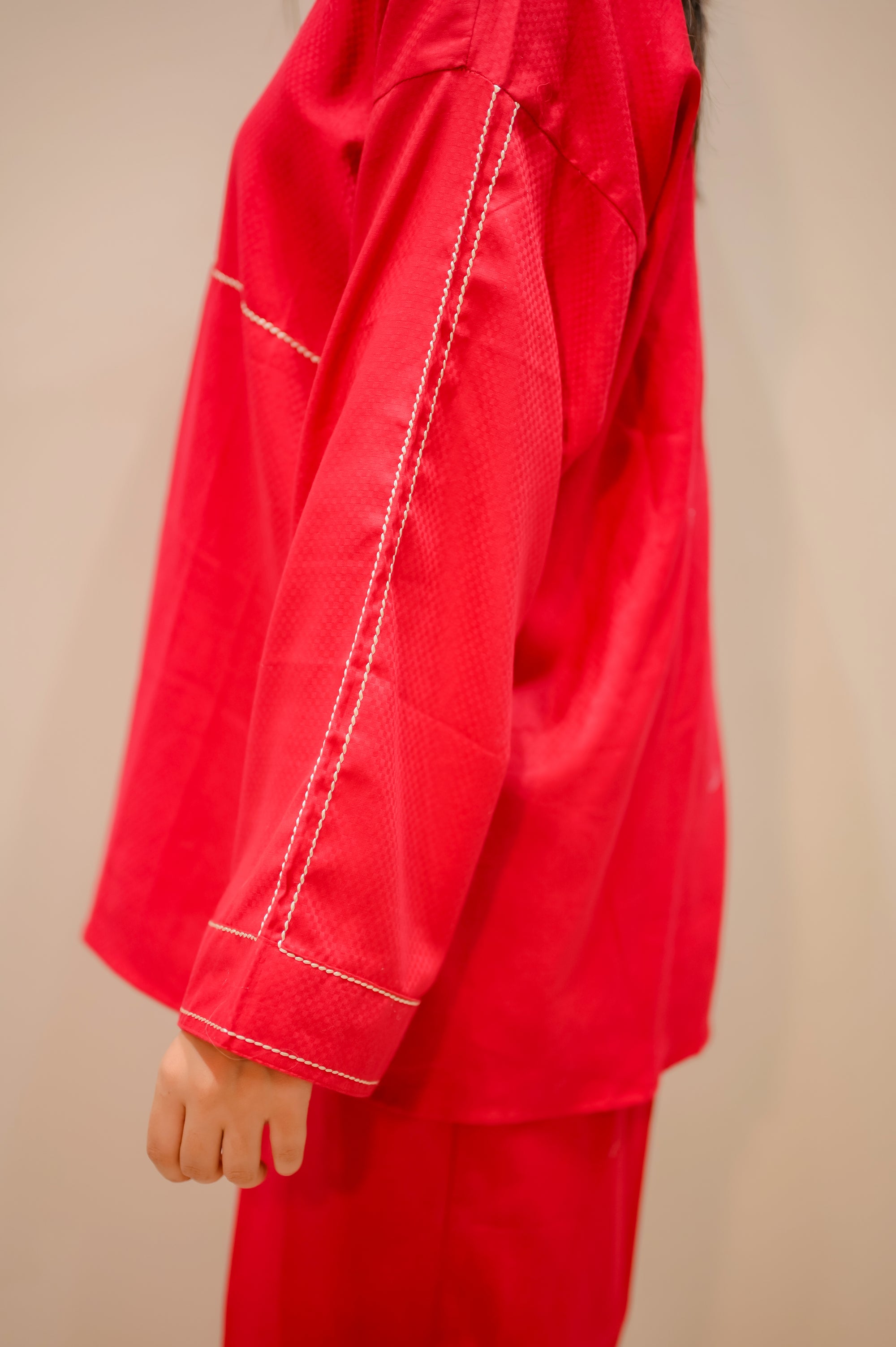 Checkered relaxed set