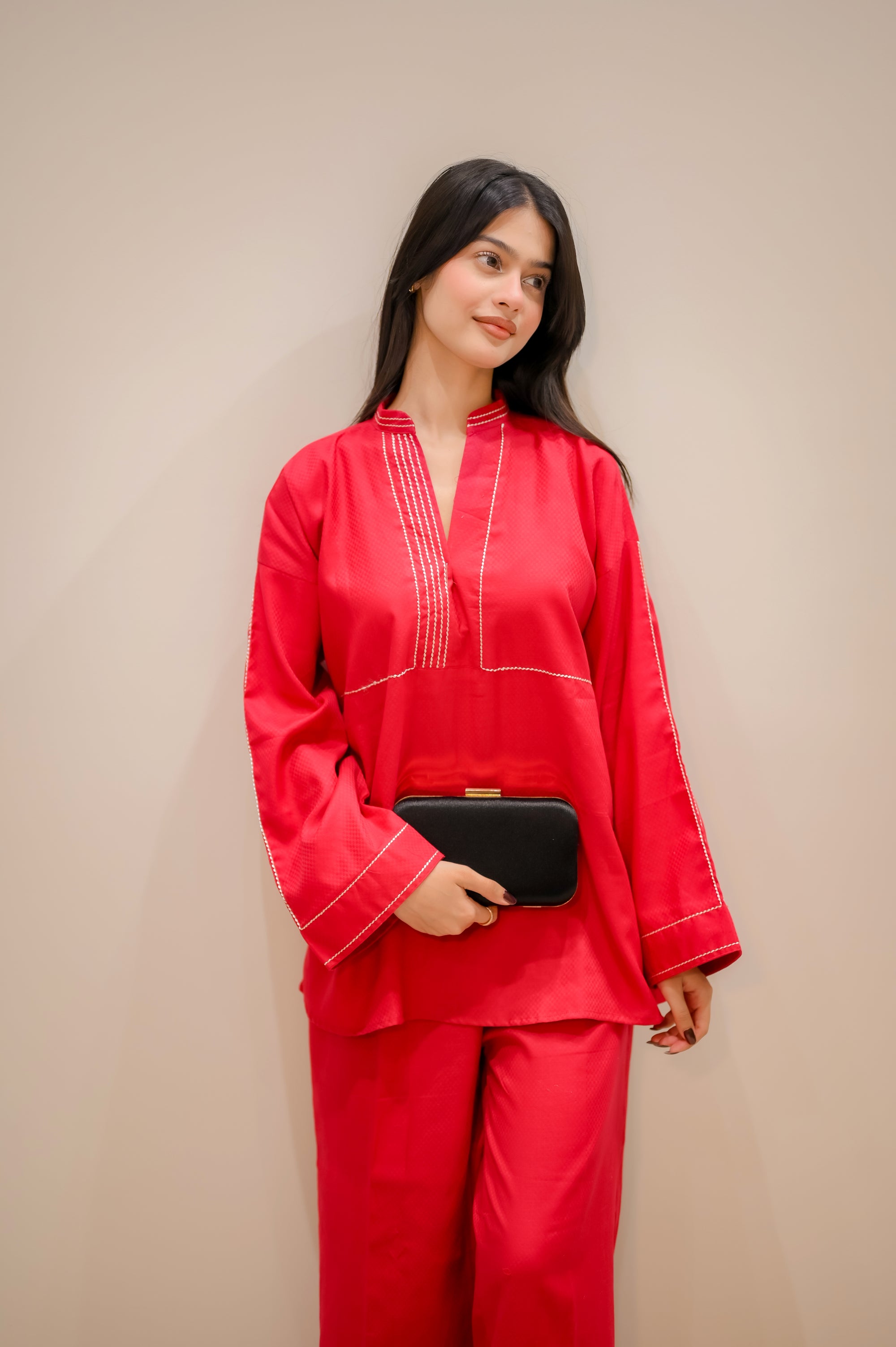 Checkered relaxed set